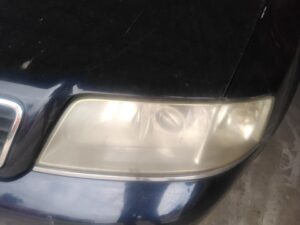 Regeneracja reflektorów - przed