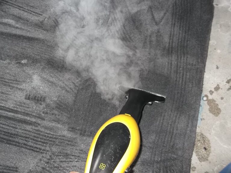 Jak często pranie tapicerki meblowej? 10 pranie tapicerki